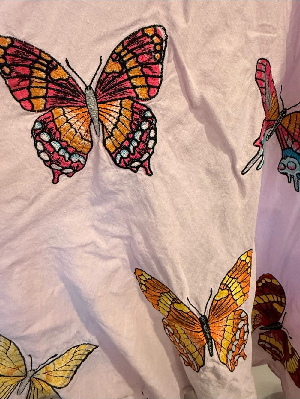 Fanm Mon Lavender Butterfly Embroidered
Papiyon Maxi Dress - Picture 9 of 16